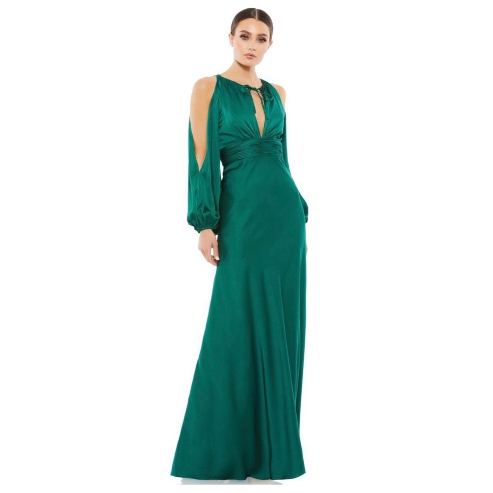 Mac Duggal Tiered Keyhole Cold Shoulder Gown